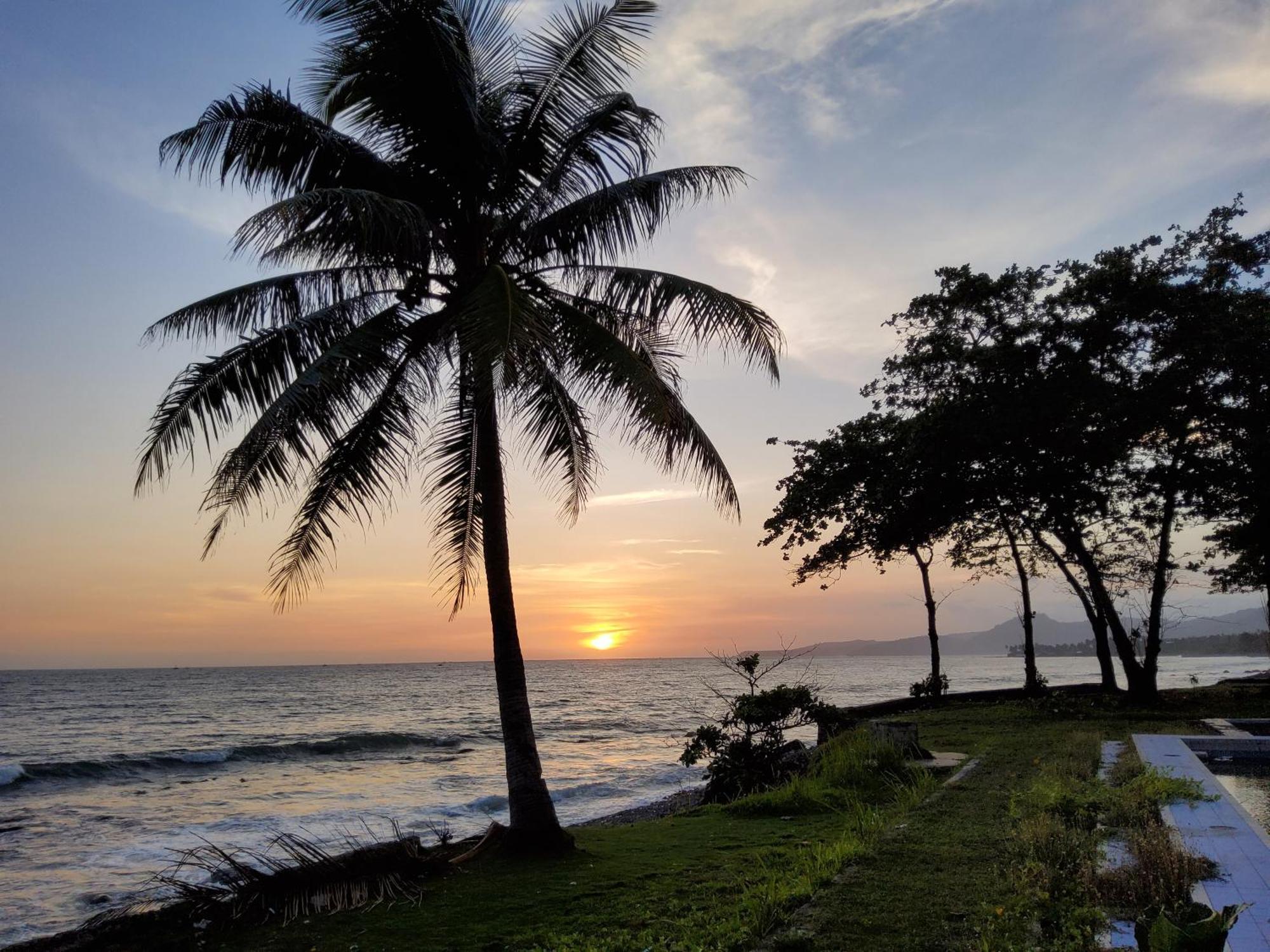 Hotel Kumala Samudra Cikakak Exteriér fotografie