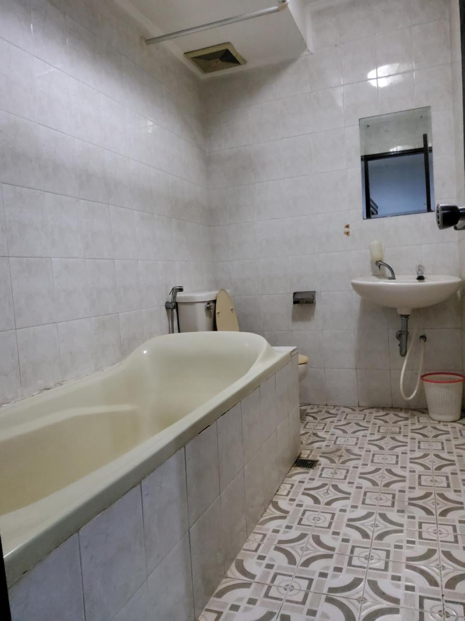 Hotel Kumala Samudra Cikakak Exteriér fotografie